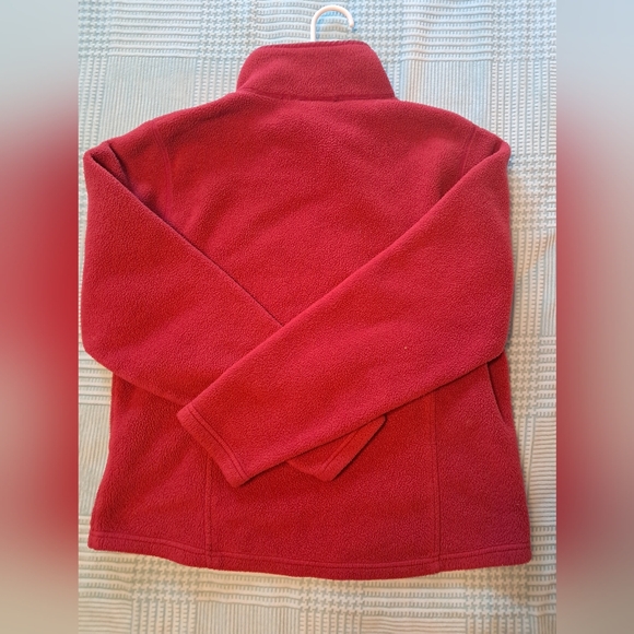 LL Bean Vintage Pullover Size Medium EUC - Picture 8 of 8